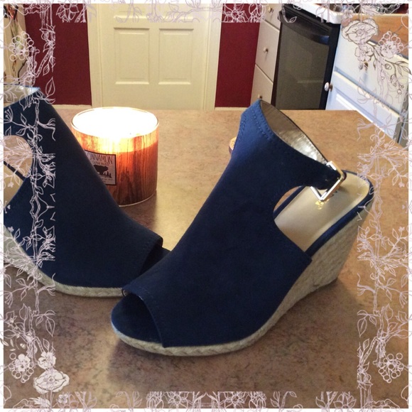 Apt. 9 Shoes - New blue suede espadrilles wedge